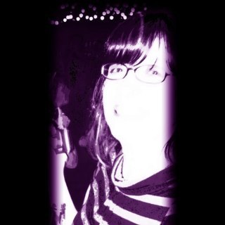 purply81's profile picture. love to laugh...love to party..what's not to love?!