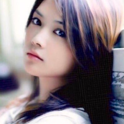 热爱自然、幻想、艺术、音乐、鲜花。 兰花是我的最爱。 不是DM。 没有组 Love Nature, Fantasy, Art, Music, Flowers. Orchids are my Favs. 🚫No DM. 🚫No Groups