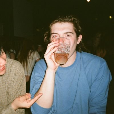 alex_w_collins's profile picture. photographer, editor - 35mm & digital