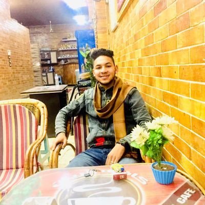 kamelSa99942578's profile picture. 🖤

*ـ لن يبقى لك احد فلا تتعلق بهم .*
*No one will stay for you💔🤟🏻💭🌝