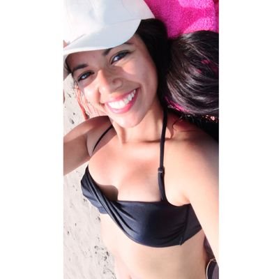 AleChafloque_'s profile picture. Menos miedo y más fe