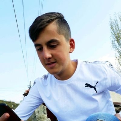 smailCanKurtcu1's profile picture. 17 yas 
ankara