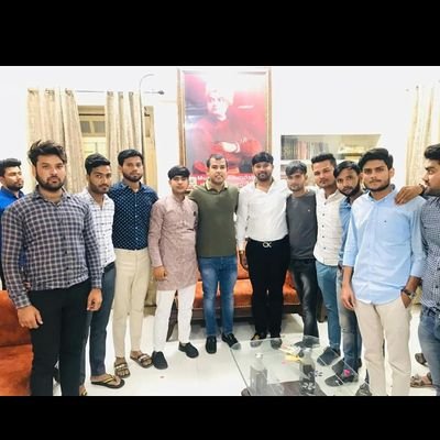 modi ji ka khena he sab ko sath leke chlna
he