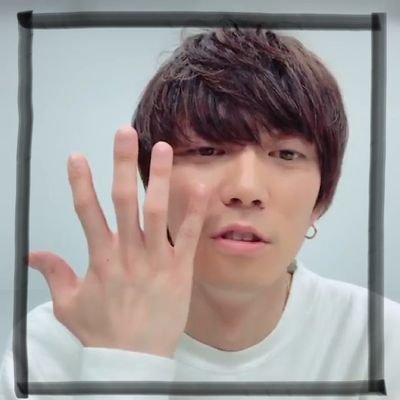 ふぉ～ゆ～が大好き❤💚💛💜
いい大人だけど全力で応援しますww 
ふぉ～ゆ～はほんまに最高な４人♪♪
ずっと付いていくよぉー★★マジで。

Otomodachi募集中♡♡