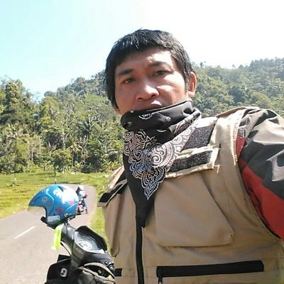 alekayas78's profile picture. coffee & cigarette and everythings gonna be allright !!