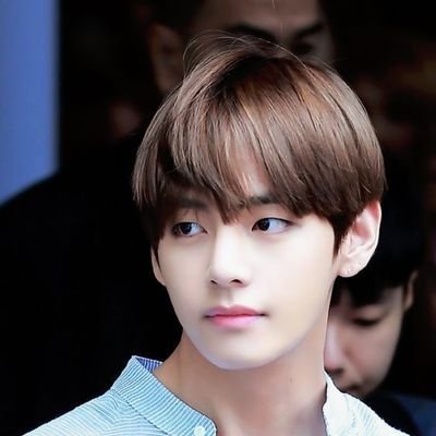 KTH1ISCOMING 🎉🎉
진실된 팬바라기 노력하는 무대천재 방탄소년단 뷔✨
김태형의 비상을 응원합니다🍀