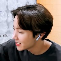 무루지 (@muru_zzzi) 's Twitter Profile