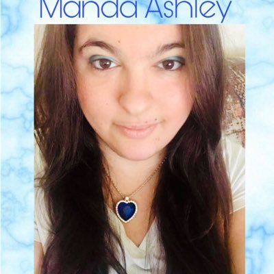 I help people tap into divine wisdom from their animal spirit guides to help them shapeshift their life for the highest good! 🐾 #Wicca #Spiritual