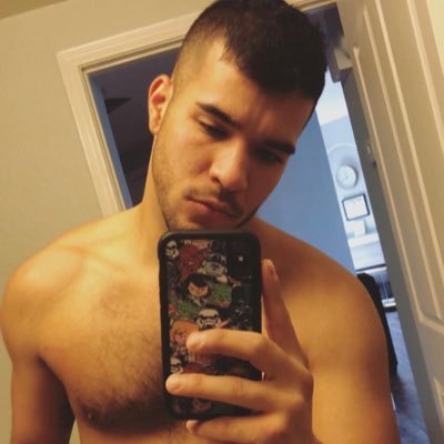 ccveliz's profile picture. There is a profound beauty in simplicity & clarity of life, simplicity is derived from more than just absence of clutter, It's bringing order to complexity