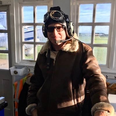 An IT Manager and Ex Apple Genius. Apple Expert for 20yrs. Aviation fan.