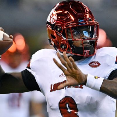 DaVille1005's profile picture. Diehard UofL fan. Sports Talks mainly concerning Louisville Sports. Account not affiliated with the University of Louisville