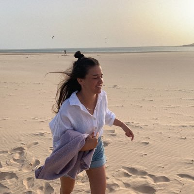 RomyWibo's profile picture. 