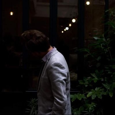 jlnr1's profile picture. Politique & société.