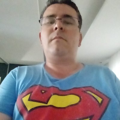 Meu nome é Alison, sou professor de matemática. Por gentileza, sigam-me no youtube.
Nome do meu canal:
Matemática super professor alison