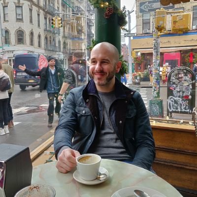 Snr Engineering Manager / Ardbhainisteoir Innealtóireachta @gitlab. Formerly @storyful / @newscorp, @projectzebra & @shiftdock
PGP: https://t.co/5qyeYSIcZj