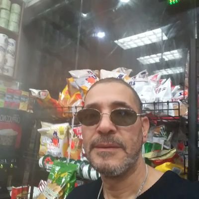 HectorR10349312's profile picture. 