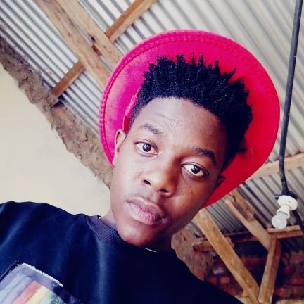 KizombaDre's profile picture. It God first🙏
I dance like a freak👑
Teacher
loyal