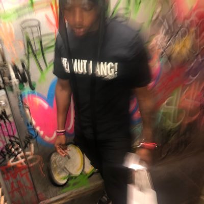 F0llow Me Dopey Vegan 🌱 💕🤞🏾 Funny in person not just on the internet 🗣