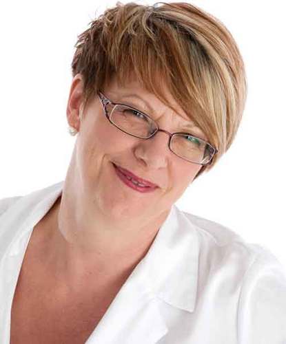 DamselflyPR's profile picture. Founder of PR team working with a range of amazing clients from schools and colleges to charities and musicians. Media trainer, university lecturer, journalist