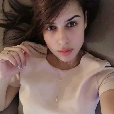 CinziaFirenze's profile picture. Soy un poco blanco y negro, no tengo escala de grises.