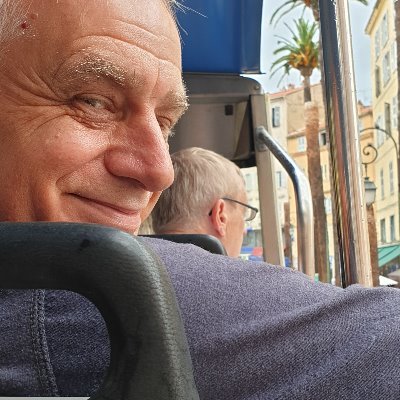 Travelling, the Crows, NFL, a good picture and Life
