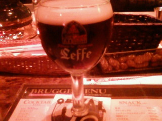 SilentDeepBlue's profile picture. 最近、水泳熱が再燃中。スキーとバイクは休眠中。ベルギービール好き。IT業界の片隅で生きてます。俺より老け顔の方と友達になりたい。