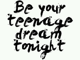 TeenageShout's profile picture. Hallo teenagers. Pour your story on the canvas of life. Provide a variety of colors. Let yourself to play it. Don't listen to them. Because you're a teenager!