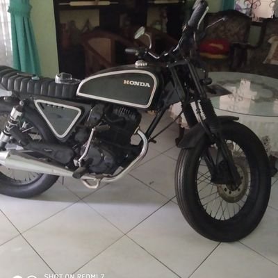 Windi05101935's profile picture. nonton