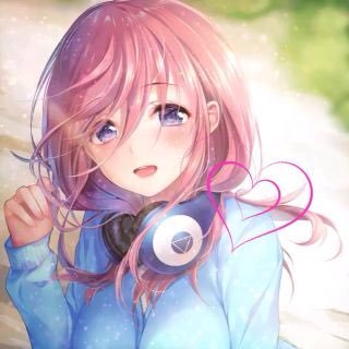 腐女子です。アニメ好きとか腐女子とかフォローしてね♪最近五等分の花嫁にハマってる。三玖推し