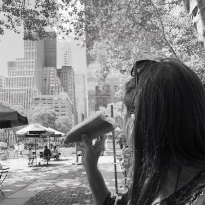 RobinIller's profile picture. 🌲