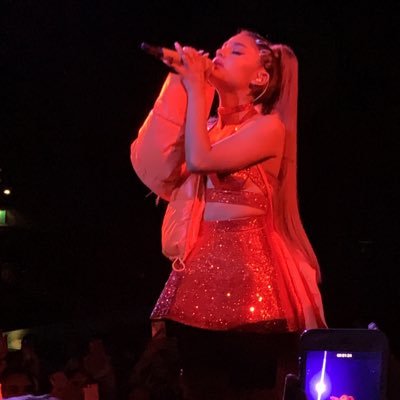 ♡ saw Ariana 9-06-15, 22-05-17, 4-06-17, 14-09-19 and 19-09-19 ♡