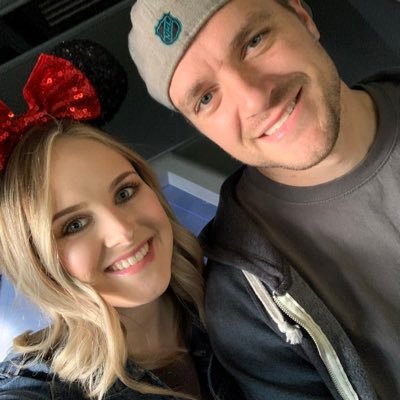 amandamturpen's profile picture. Nursing Student💉 • Lover of Disney✨• 🐶 & 🐱 mom