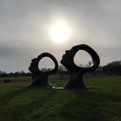 KatBeeDee's profile picture. 