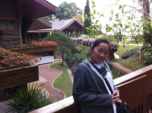 BizPSec's profile picture. สิ่งที่สำคัญยิ่งใหญ่เริ่มจากจุดเล็ก ๆ
ระลอกน้ำกระเพื่อมจากน้ำเพียงหนึ่งหยด
ระลอกน้ำที่แผ่ขยายกว้างไม่มีที่สิ้นสุดนั้น
เริ่มจากจุดเล็ก ๆ คือ ตัวเราเอง...