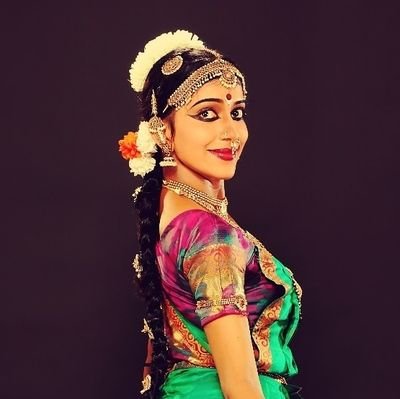 @dancer_priyanka