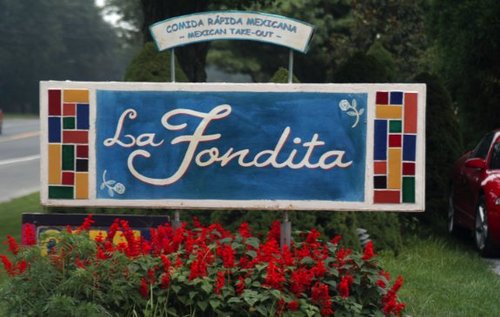 La Fondita offers the Hamptons traditional Mexican street food in a casual yet stylish atmosphere.