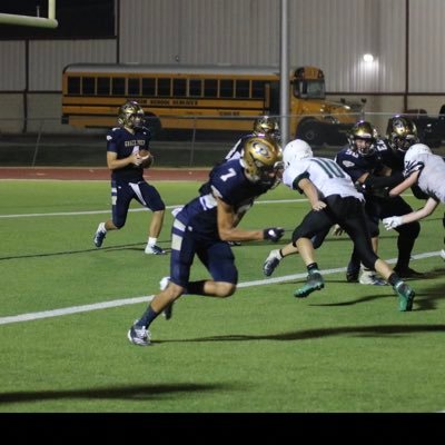 2021 5”11 170lb, wide receiver/DB