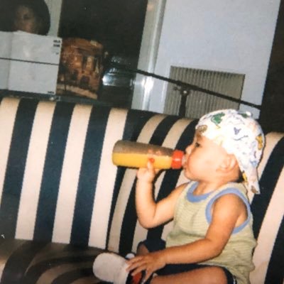 ziyuugadashuki's profile picture. この垢は不謹慎という言葉を詰め込んだものです。 こんな感じでもエンジニアしてるっていうね