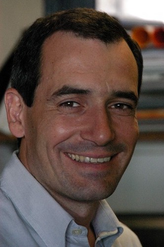 Ingeniero Agrónomo experto en la implementación de las tecnologias de la informacion aplicadas a la producción agrícola.