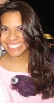 Baby, you're a firework
Come on let your colors burst