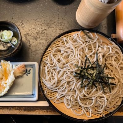 W39b0q5oOSyKf1B's profile picture. 