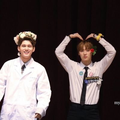 @osw_onge
@optimushwang
Wanna One forever 💕