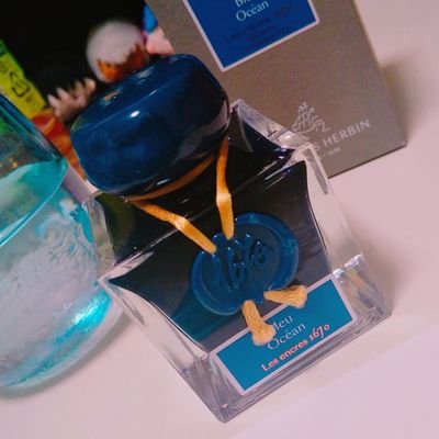 取引垢。お取引以外でほぼ浮上しません。仕事上素早い対応が出来ません(お取引成立前のDMは気が付かない可能性大です)。成人済。お別れはブロ解で🙇‍♂️