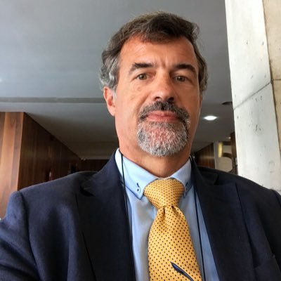 mb_humberto's profile picture. Dr. Ingeniero en Informática, Ingeniero Naval y Oceánico, Prof. Titular en UMU. Friki de la Tecnología y la Mecánica. Vicioso de cualquier cosa que vaya a Vela