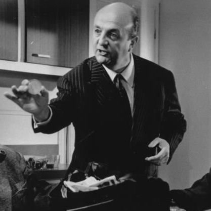 pierre_volfoni's profile picture. Avocat.
Le droit pénal et le PSG ne sont jamais loin.