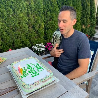 cdes713's profile picture. Here to talk sports #HALLin #NYGiants #LGM #NBADFS