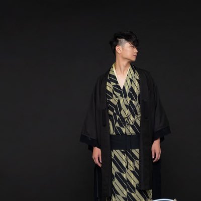 集団行動/フォークデュオ/トッピングクラブ * Luminous Orange/anoサポート等ex.進行方向別通行区分 相対性理論 mezcolanza LINEスタンプhttps://t.co/npirGi3nfl