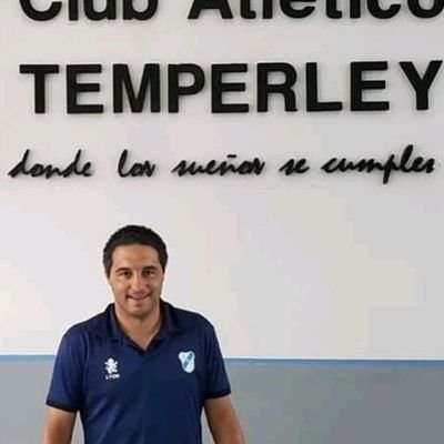 Coord Fútbol Juvenil y DT de Reserva C.A.Temperley
Ex Dir Gral de Deportes,Ex Futbolista 472 partidos, Papa de Paz y Ampa, 2 ascensos en 6 meses TEMPERLEY 2014.