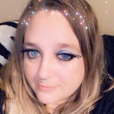 Ashleyur83's profile picture. Im a Whosoever, a recovering addict turned to Christ, a single mom, Love KoRn, Brian Head Welch u inspired me N God saved me from myself! Thank You!