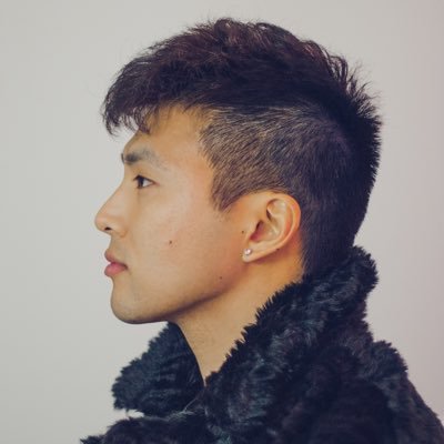 Creating equitable spaces in design & mindfulness.
🧠 Creative Director
🟣 Founder @qtbipocdesign
✨ Yellow Glitter #gaysian podcast